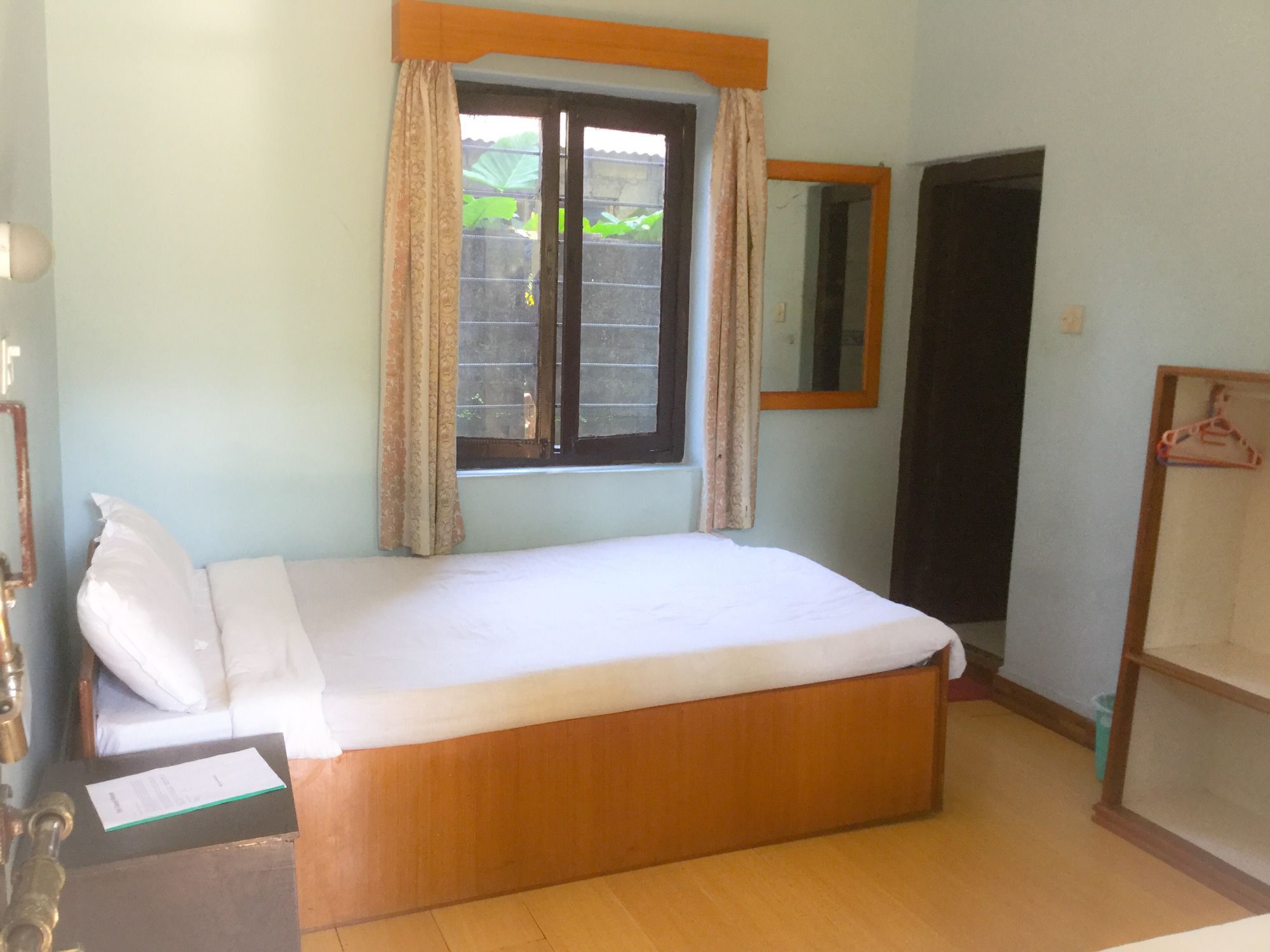 פוקהרה Yeti Guest House מראה חיצוני תמונה
