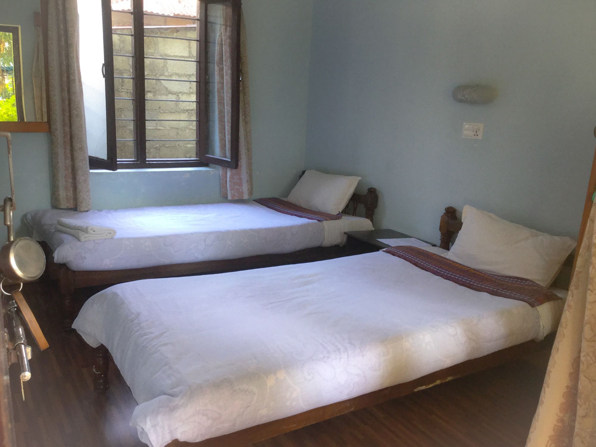 פוקהרה Yeti Guest House מראה חיצוני תמונה